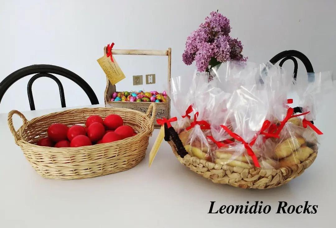 Bed and Breakfast Leonidio Rocks Экстерьер фото